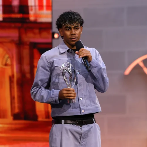 Atlet Muda Terbaik versi Laureus 2026, Lamine Yamal Samai Prestasi Legenda Barcelona Johan Cruyf