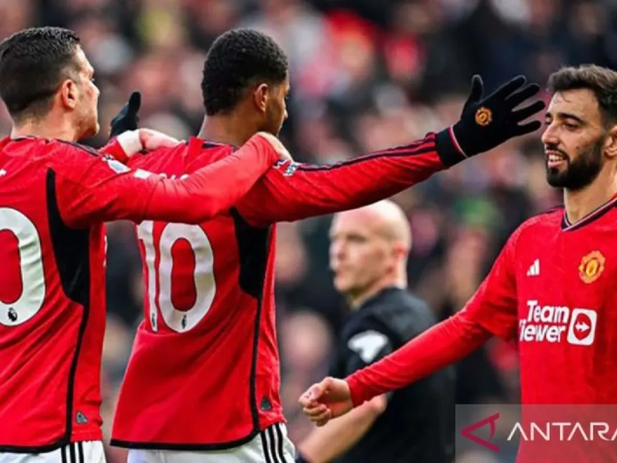 Everton Kian Lesu, Setan Merah Menang Berkat 2 Gol Penalti