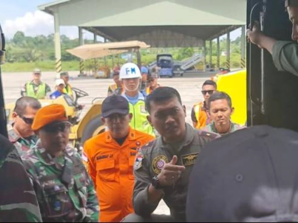 Gabungan Tim SAR dan TNI Berhasil Evakuasi Pilot Pesawat Smart Air yang Jatuh di Gunung Krayan