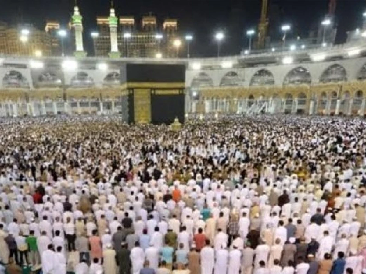 Imam Salat Tarawih di Masjidil Haram, Ada Syeikh Abdul Rahman Al-Sudais hingga Syeikh Bandar Balilah