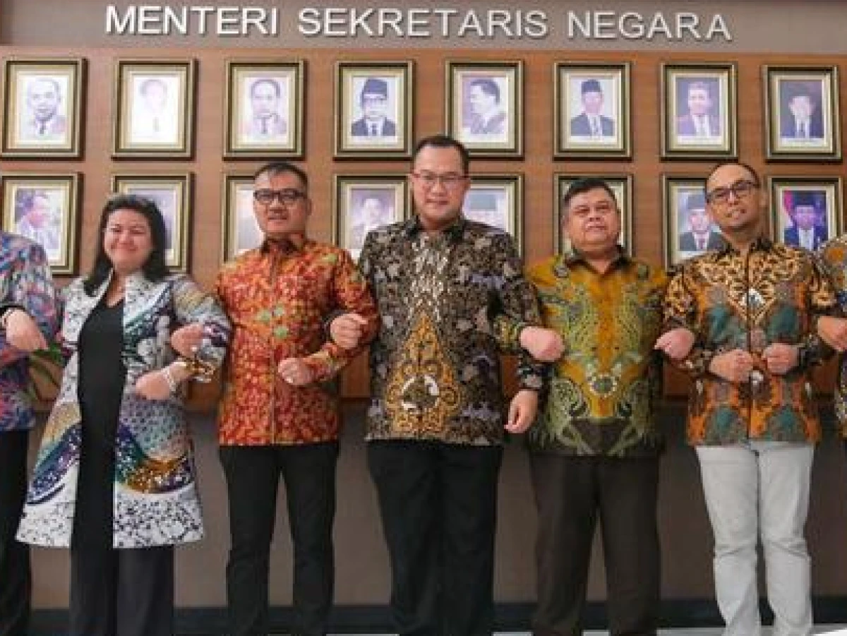 Profil 9 Pansel KPK yang Ditunjuk Jokowi, Ada Rektor hingga Praktisi Hukum