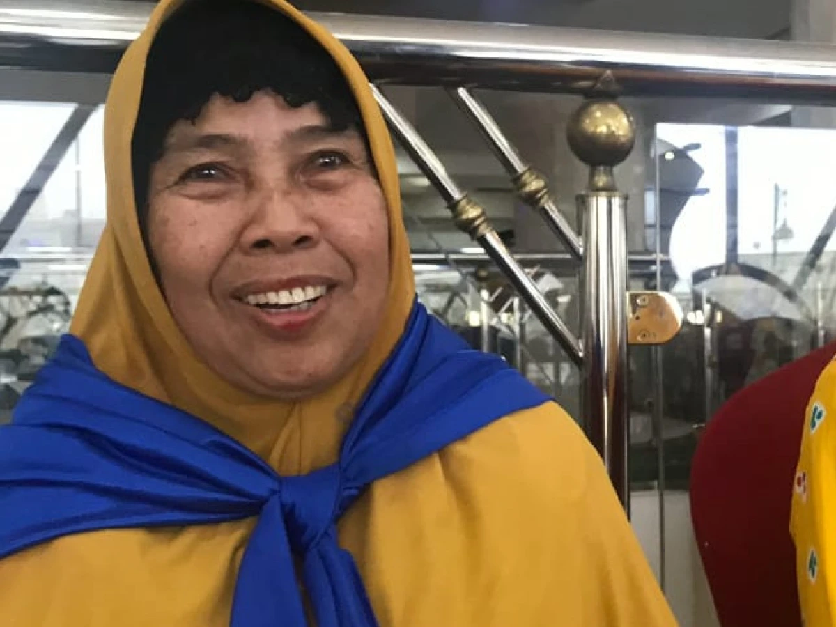 Naik Haji dari Sadap Karet, Raymini Wujudkan Mimpi Lihat Ka'bah