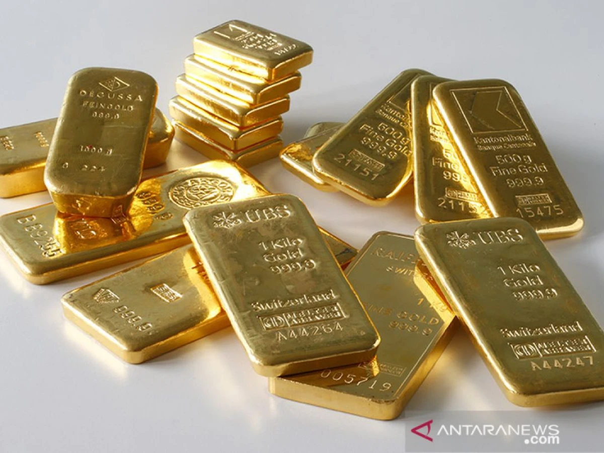 Harga Emas Logam Mulia Menguat Jadi Rp5.000 Per Gram