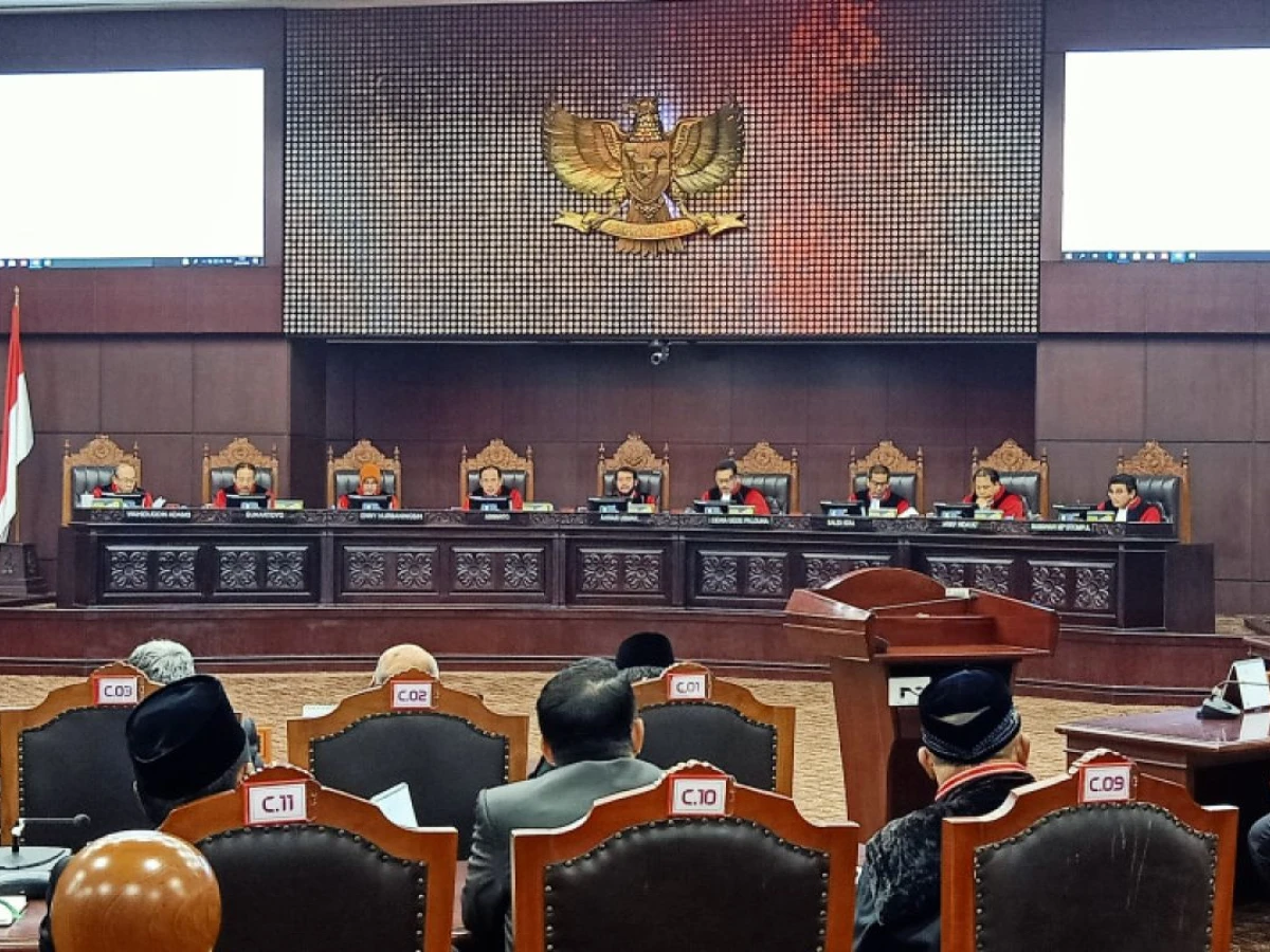 MK Minta KPU Selesaikan Persoalan Pilkada dengan Benar