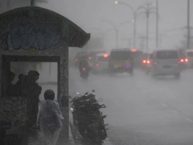 Akhir Pekan, Sejumlah Kota Besar Diguyur Hujan Sepanjang Hari Ini