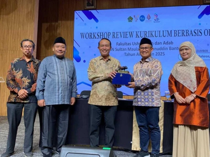 UIN Banten Dorong Lulusan Berdaya Saing Global Lewat Pembaruan Kurikulum OBE