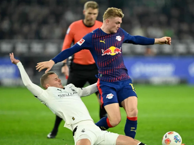 RB Leipzig Ditahan Imbang Gladbach, Aksi Nico Elvedi Jadi Sorotan!