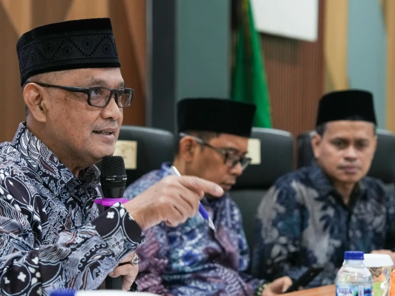 Kemenhaj Tunda Seleksi PPIH di 3 Provinsi Terdampak Banjir dan Longsor