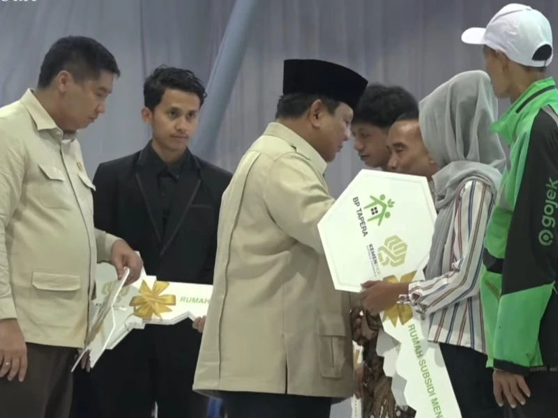 Presiden Prabowo Resmikan KPR FLPP, 50.030 Warga Terima Kunci Rumah Subsidi Serentak