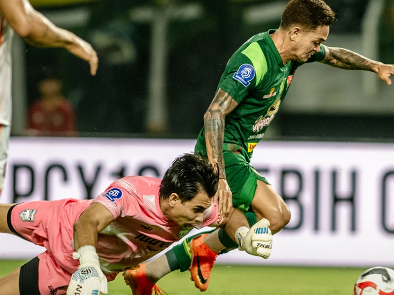 Persebaya Unggul Meyakinkan 2-0 atas Malut United di Babak Pertama Super League