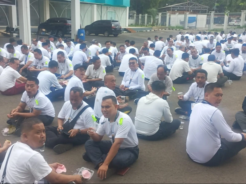 Kemenhaj Beberkan Alasan Ribuan Petugas Haji 2026 Dilatih Baris Berbaris