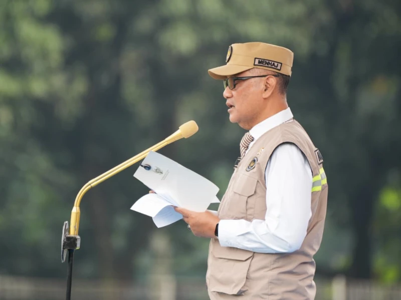 Menhaj Gus Irfan Resmi Tutup Diklat PPIH 2026, Minta Petugas Haji Jaga Wibawa Negara