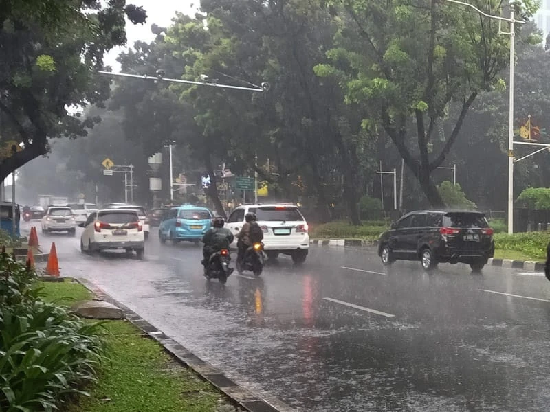 Update Cuaca: Jabodetebek Bakal Diguyur Hujan Mulai Pagi hingga Malam Hari Ini