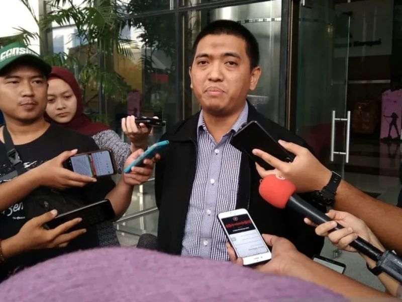 Efek Pencekalan Bos Maktour Distop, Eks Penyidik KPK Khawatir Saksi Kasus Kuota Haji Susah Diperiksa