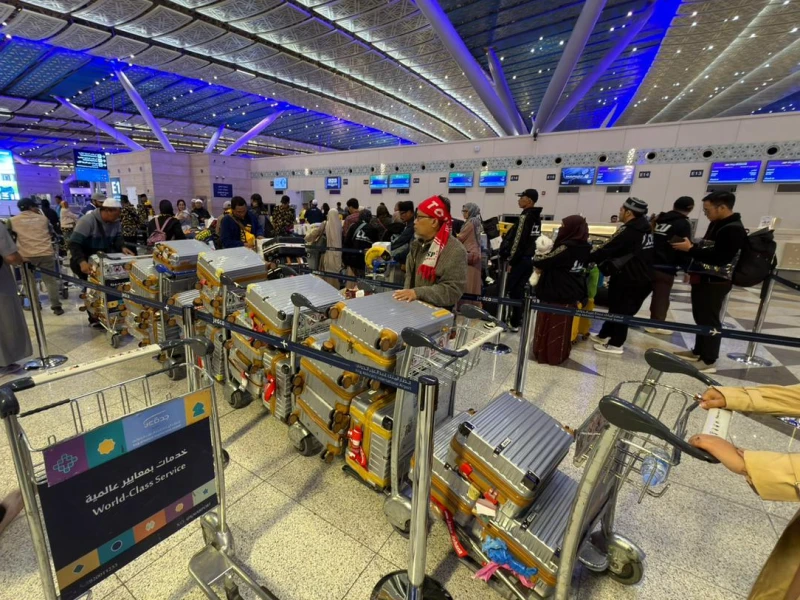 Kemenhaj Kawal Pemulangan Jemaah Umrah Indonesia yang Tertahan di Arab Saudi