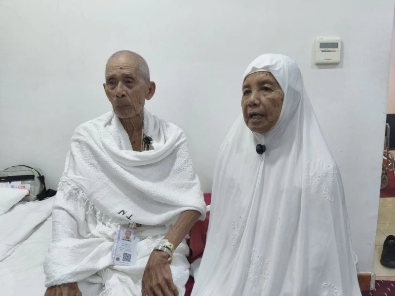 Cerita Haru Mbah Taruno, Abdi Dalem Pura Pakualaman Akhirnya Tiba di Tanah Haram