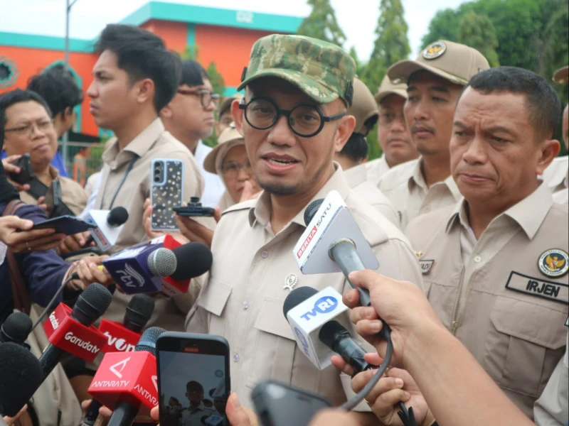 Ratusan Petugas Haji 2026 Berangkat, Wamenhaj: Wakafkanlah Diri Sepenuhnya Bertugas di Tanah Suci