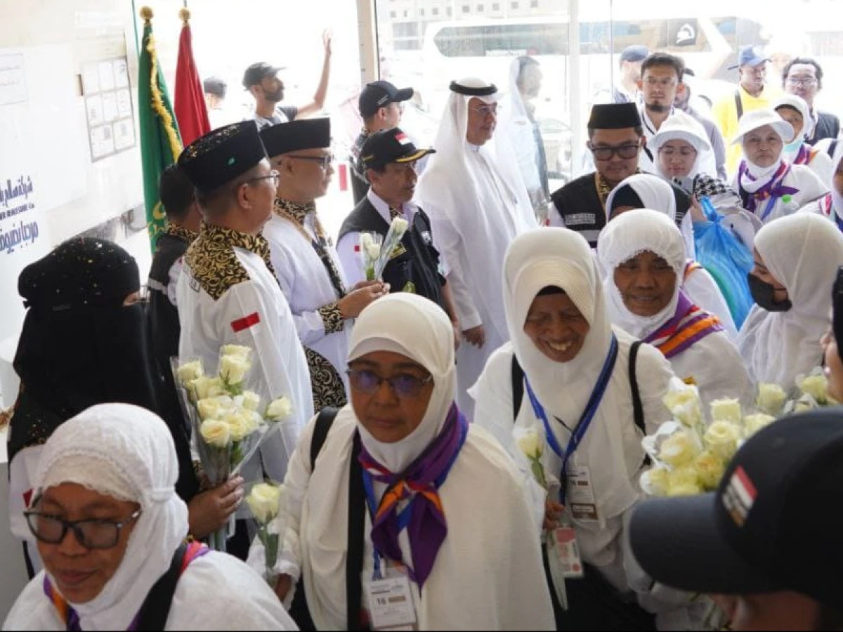 Jemaah Haji Indonesia Gelombang I Didominasi Perempuan dan 98,52% Belum Pernah Berhaji