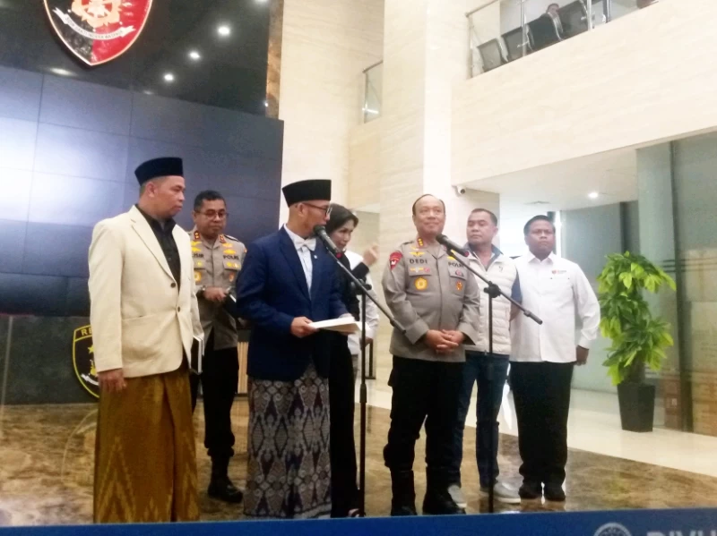 Wamenhaj: Naik Haji Pasti Antre, Satgas Tak Ragu Tindak Tegas Pelaku Penipuan