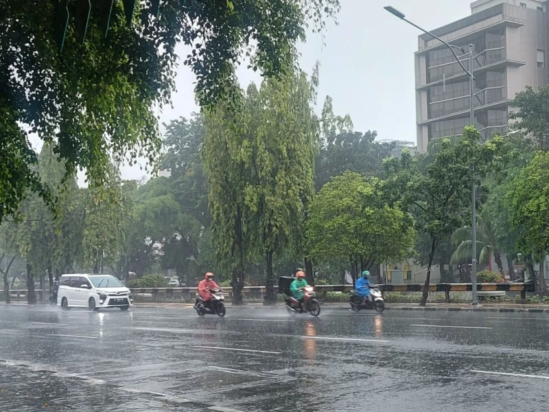 Libur Lebaran, 4 Wilayah di RI Terancam Diguyur Hujan