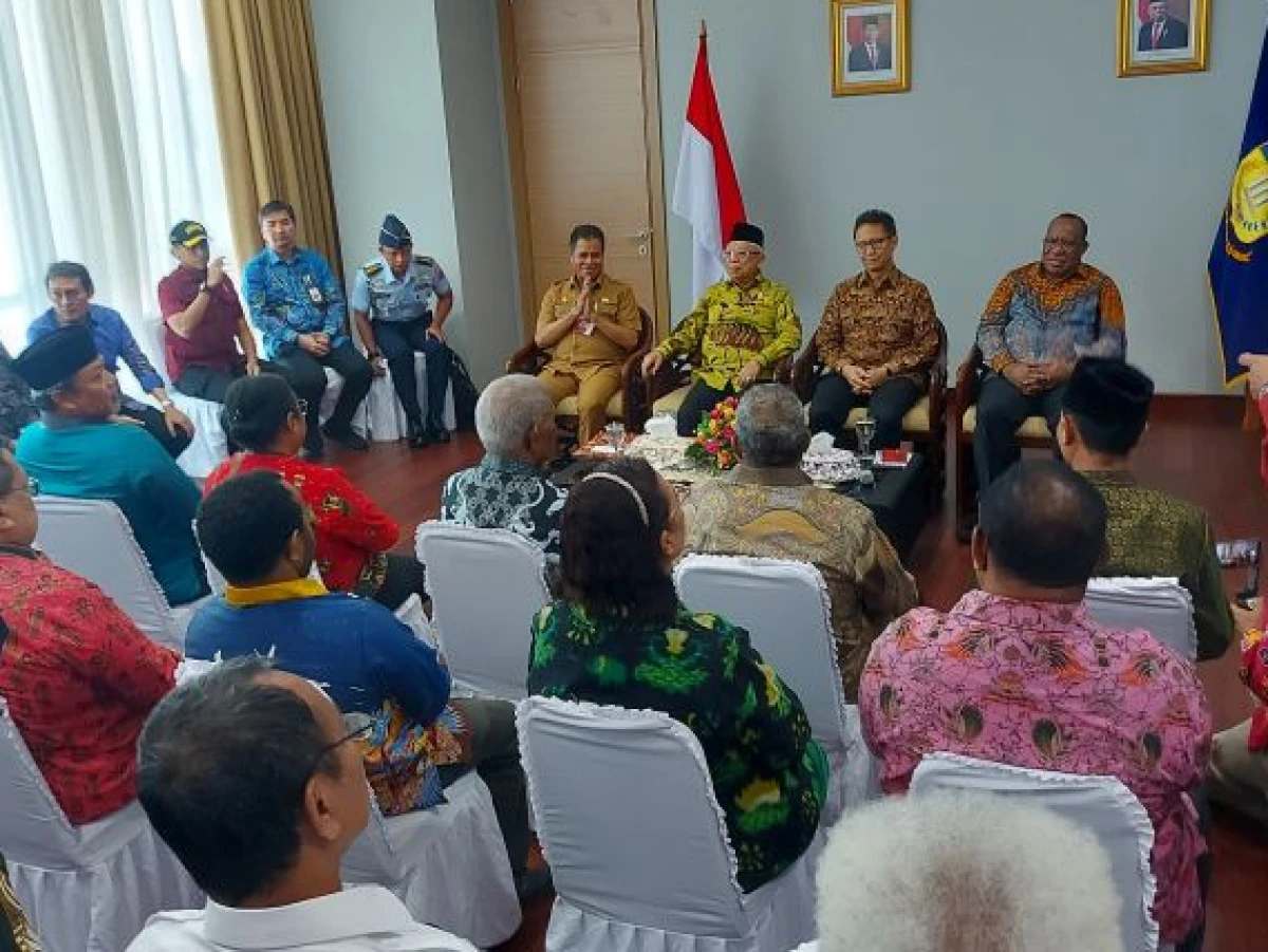 Wapres Minta Pakar Cari Penyebab Terhambatnya Kesejahteraan dan Keamanan Papua