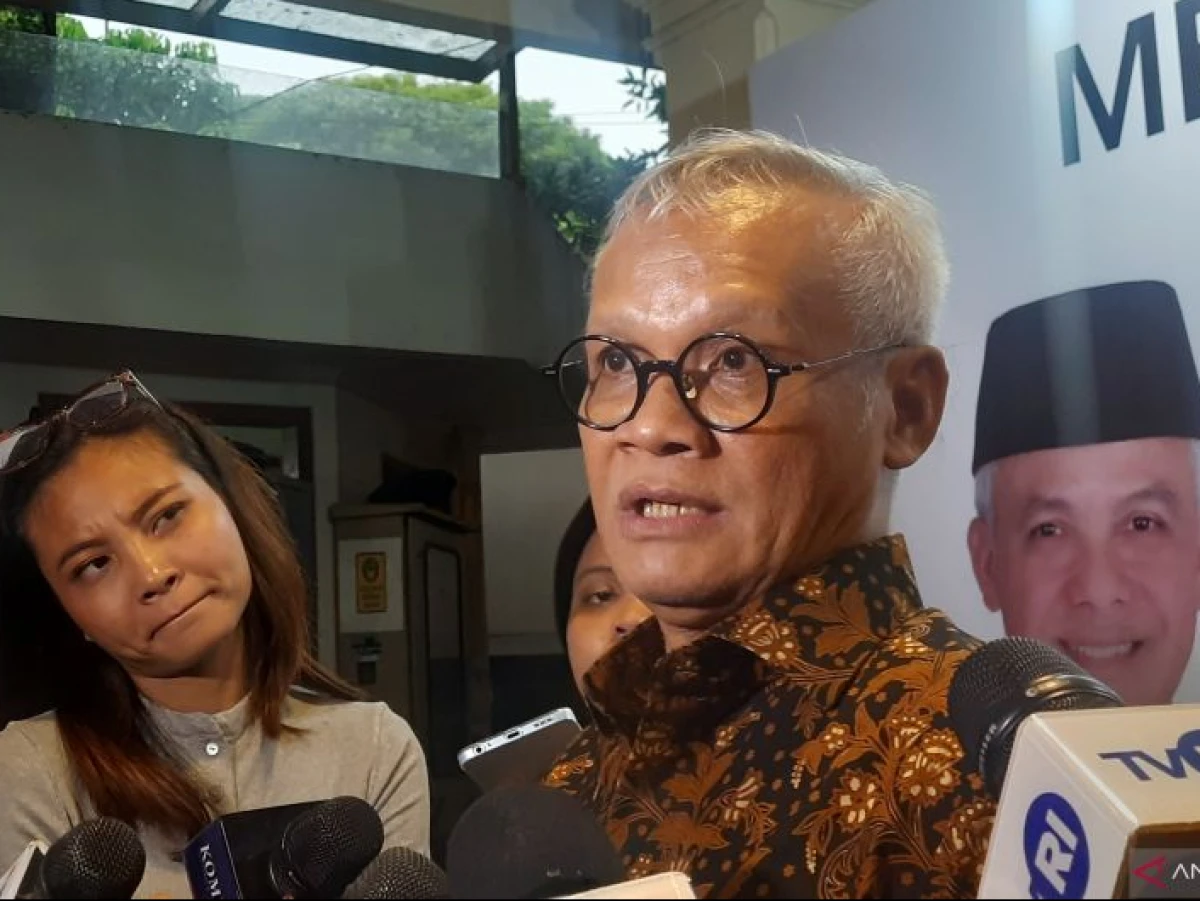 PDIP Door to Door Naikkan Elektabilitas Ganjar-Mahfud MD
