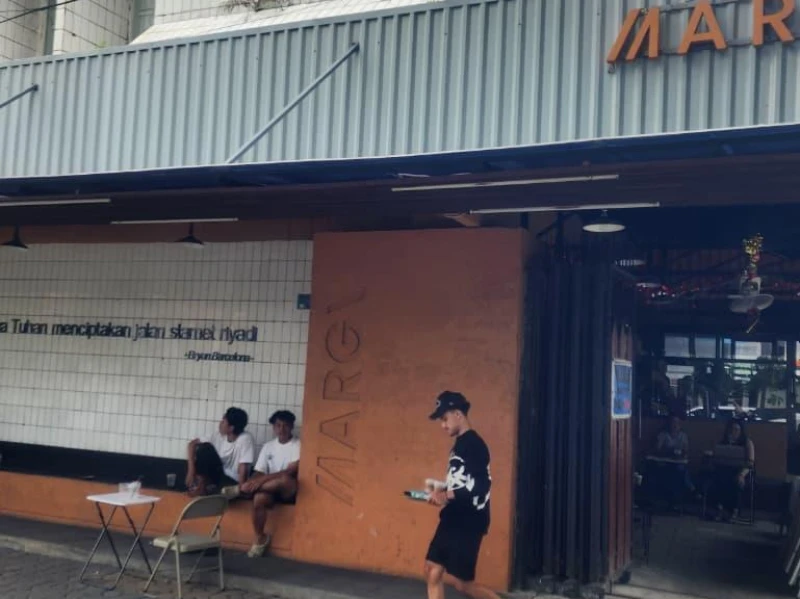 Wajib Coba! 18 Tempat Ngopi di Slamet Riyadi Solo