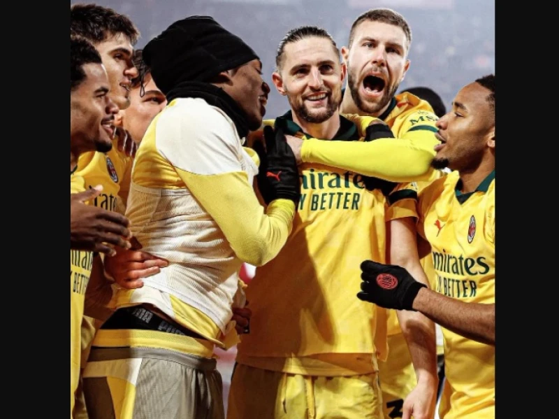 Serie A: AC Milan Hancurkan Bologna 3-0, Tempel Inter di Puncak Klasemen