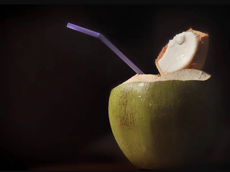 Ternyata Minum Air Kelapa Bisa Cegah Penyakit Batu Ginjal dan Turunkan Risiko Sakit Jantung