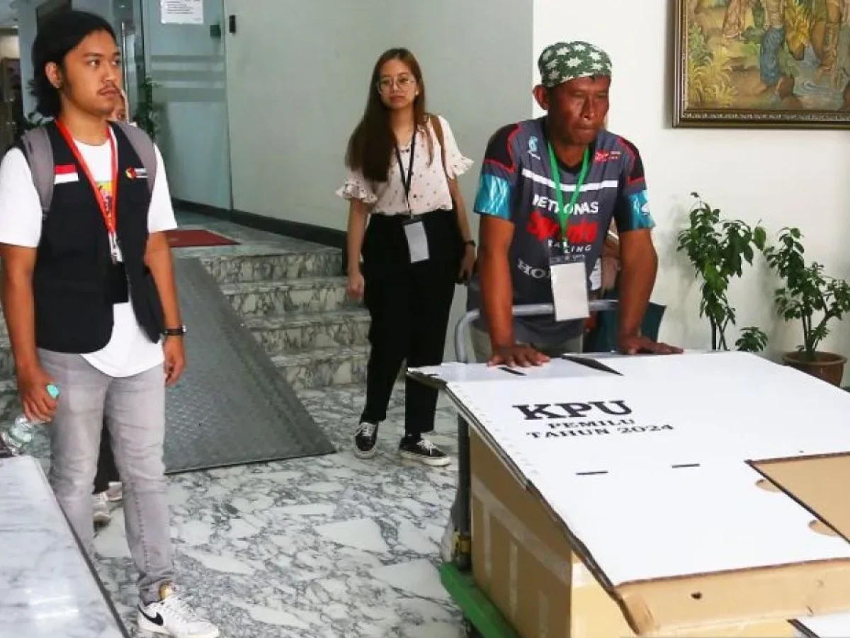 Viral Setumpuk Surat Suara Pemilu 2024 Sudah Dicoblos di Malaysia untuk Pasangan Capres-Cawapres