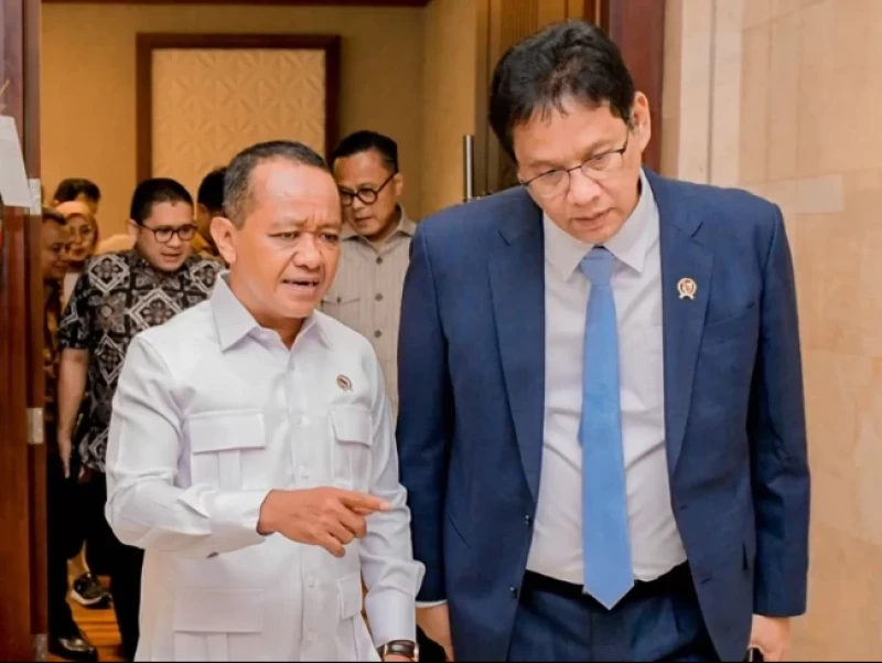 Stok Masih Aman, Menteri Bahlil dan Purbaya Terus Cari Solusi agar Harga BBM Tak Naik