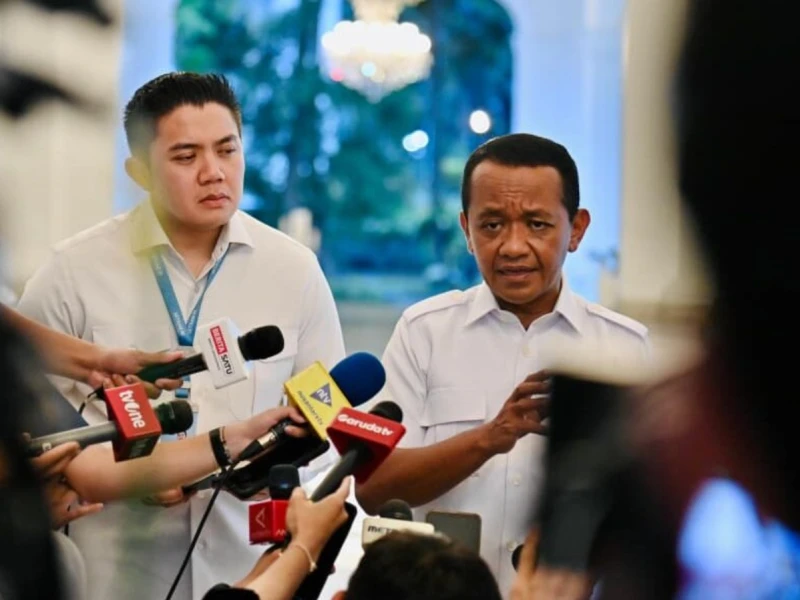 Menteri Bahlil: Harga BBM Subsidi Dipastikan Tak Naik hingga Akhir Tahun