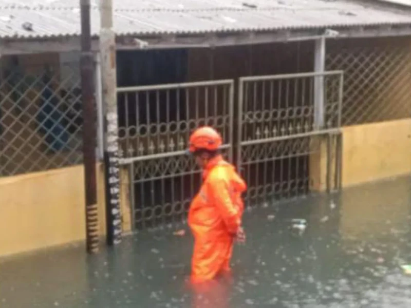 Banjir Rendam 15 RT di Jakarta Timur, Ketinggian Air Capai 80 Cm