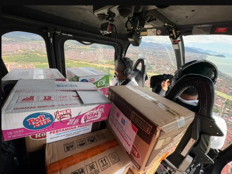 38,7 Ton Logistik Darurat Diterjunkan bagi Warga Terdampak Bencana di Sumatera