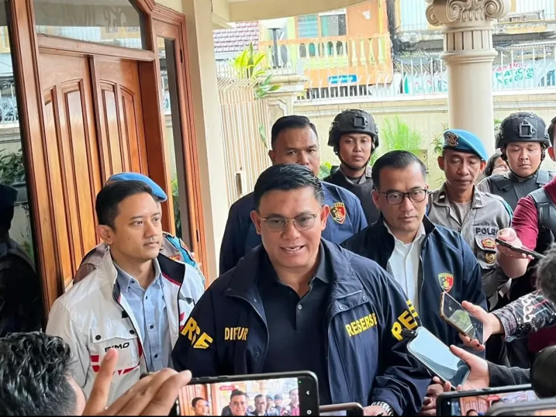 TPPU Tambang Emas Ilegal Rp25,8 Triliun, Bareskrim Polri Geledah Toko Emas di Surabaya dan Nganjuk