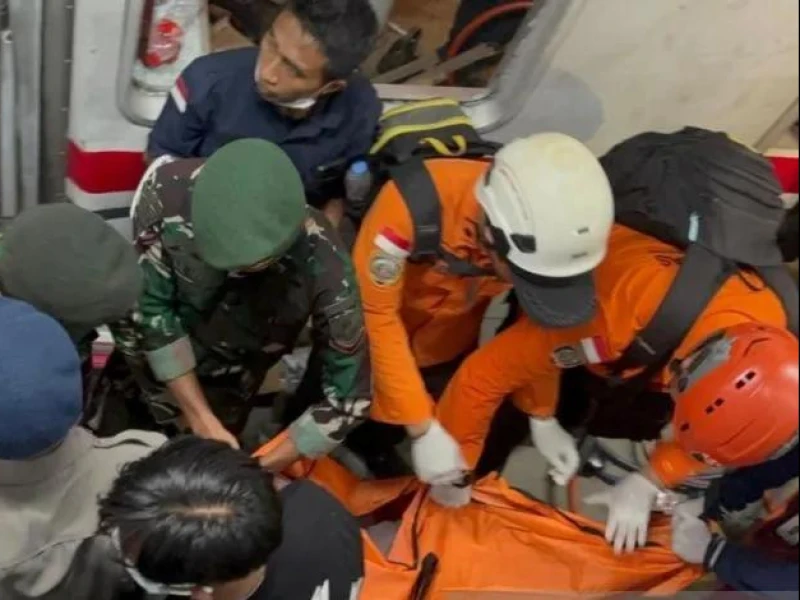 Korban Tewas Tabrakan Kereta di Bekasi Timur Seluruhnya Perempuan, Evakuasi Tuntas