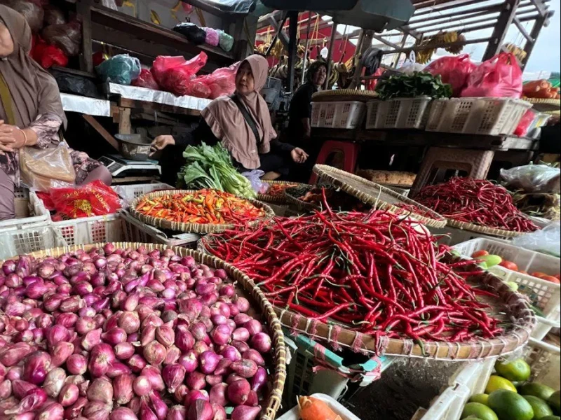 Update Harga Bahan Pangan di Jakarta 12 Maret 2026: Bawang Turun, Cabai Naik