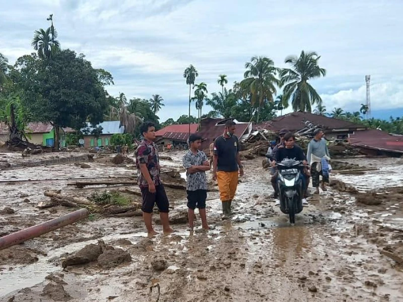 Update Bencana Sumut: 166 Meninggal, Jalur Padang Sidempuan-Sibolga-Tarutung Masih Putus Total