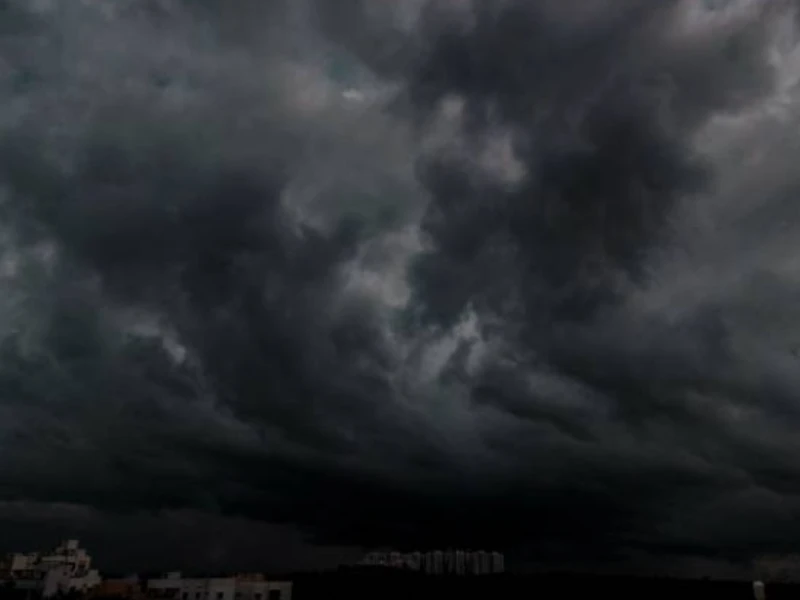 Siaga Cuaca Ekstrem, Hujan Lebat dan Angin Kencang Intai 32 Wilayah 18–20 November 2025