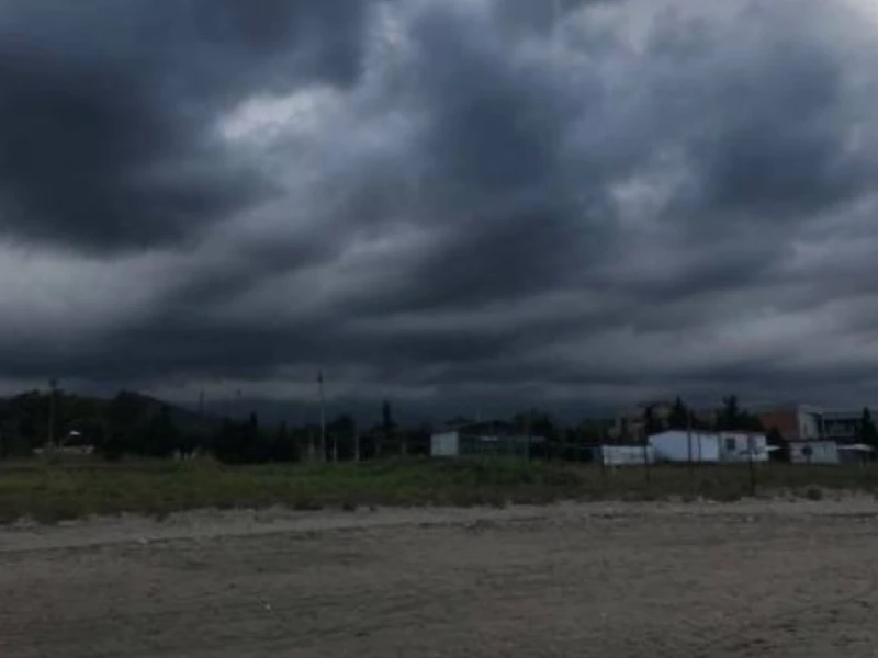 Maluku dan NTT Waspada! BMKG Peringatkan Dampak Cuaca Ekstrem Banjir Bandang hingga Angin Kencang