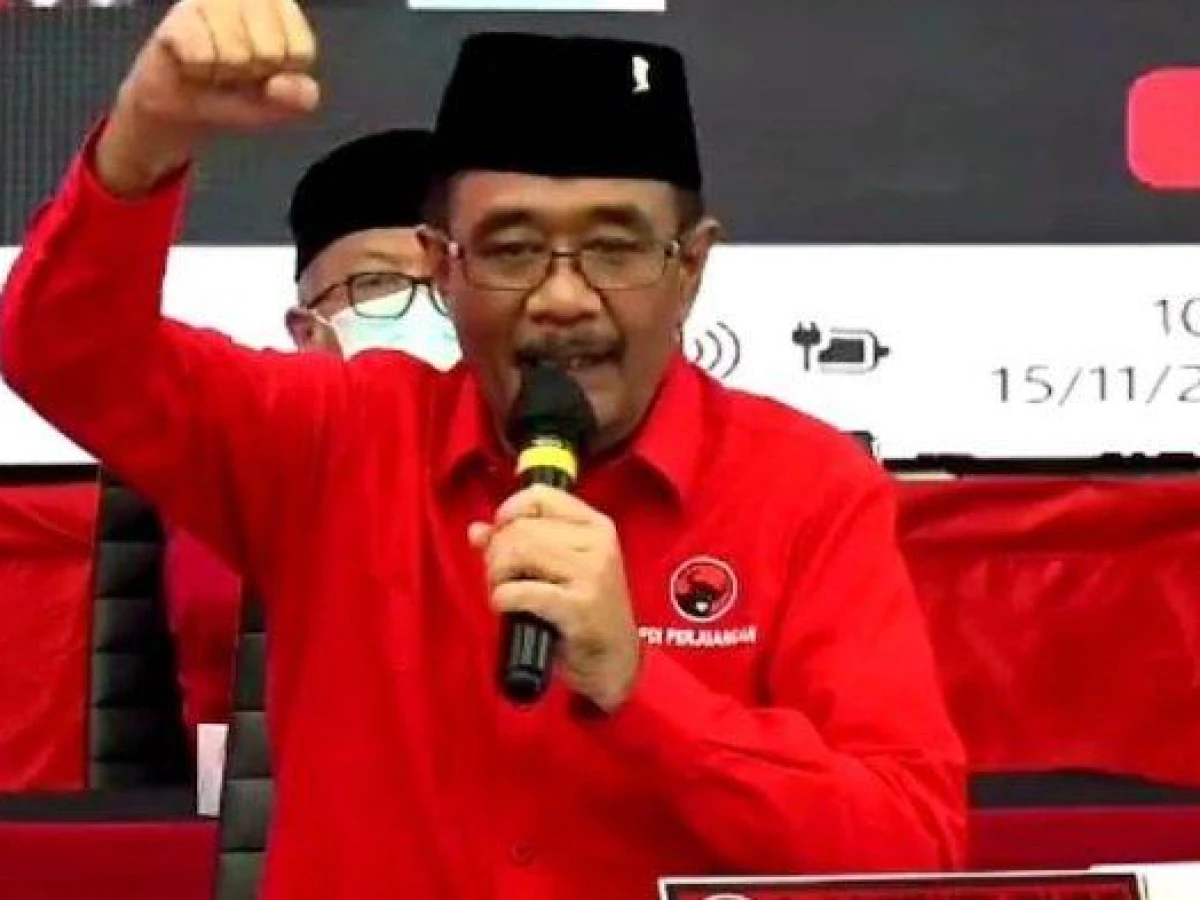 Jokowi Makan Siang Bersama Bacapres, PDIP: Dia Harus Netral