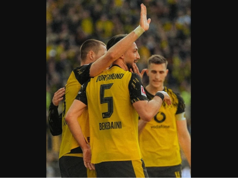 Dortmund Menyala, Bantai Freiburg Tanpa Ampun 4-0 dan Kokoh di Posisi 2 Klasemen Bundesliga