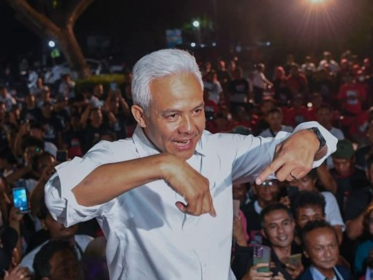 Ganjar ke Makam Mbah Hasyim dan Gus Dur, Mahfud Halaqah Kebangsaan di Pasuruan