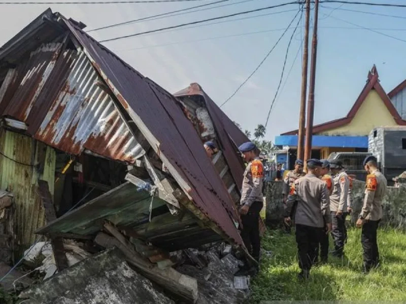 Gempa Bitung M 7,6: 1 Warga Manado Tewas Tertimpa Reruntuhan, Ancaman Tsunami Berakhir
