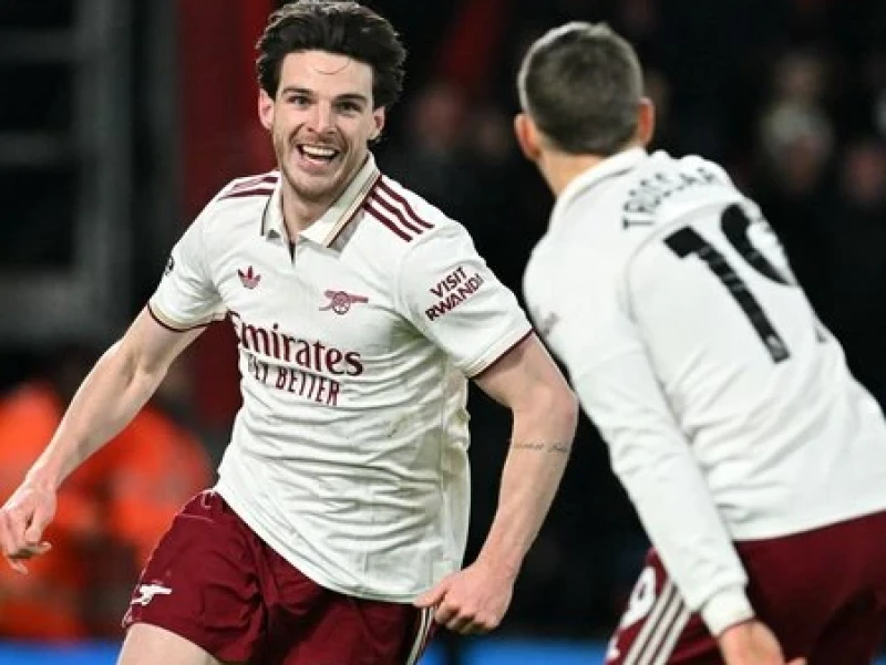 Liga Inggris: Arsenal Kokoh di Puncak Klasemen usia Menang  Dramatis 3-2 di Markas Bournemouth