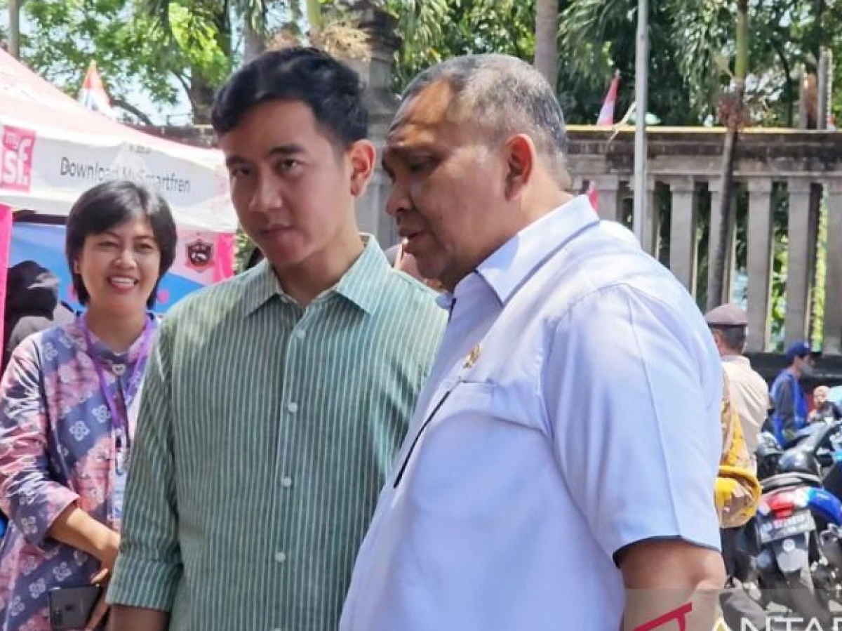 Diusulkan Jadi Cawapres Prabowo, Gibran Lapor PDIP