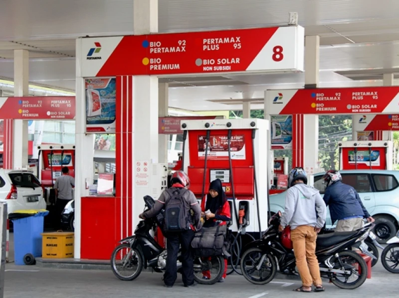 Update Harga BBM di Seluruh Indonesia per 1 Desember 2025, SPBU Pertamina dan Swasta Kompak Naik