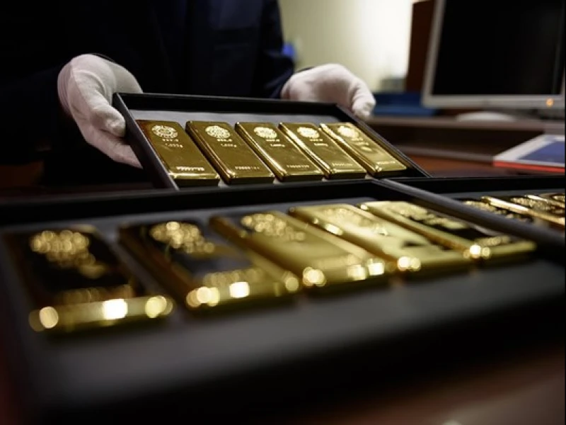 Harga Emas 13 Januari: Batangan Tembus Rp2,7 Juta per Gram, Perhiasan Stabil