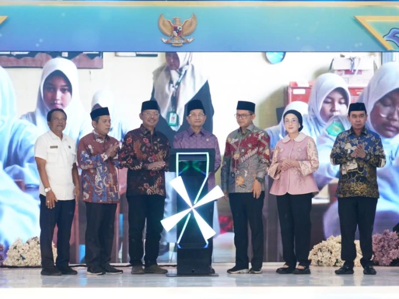 HGN 2025, Menag: Guru Bukan Hanya Pengajar Ilmu, tapi Juga Penyalur Cahaya bagi Jiwa Manusia