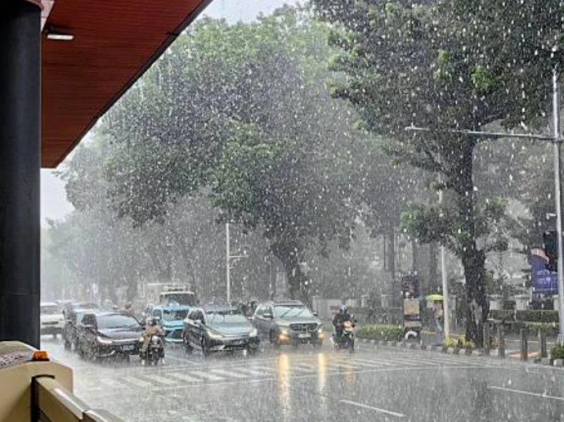 Jatim, Jogja, Banten hingga Bali Diimbau Waspada Hujan Ekstrem 26–29 Januari 2026